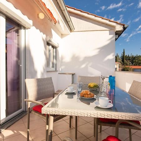 Apartment Marija Крк Екстер'єр фото