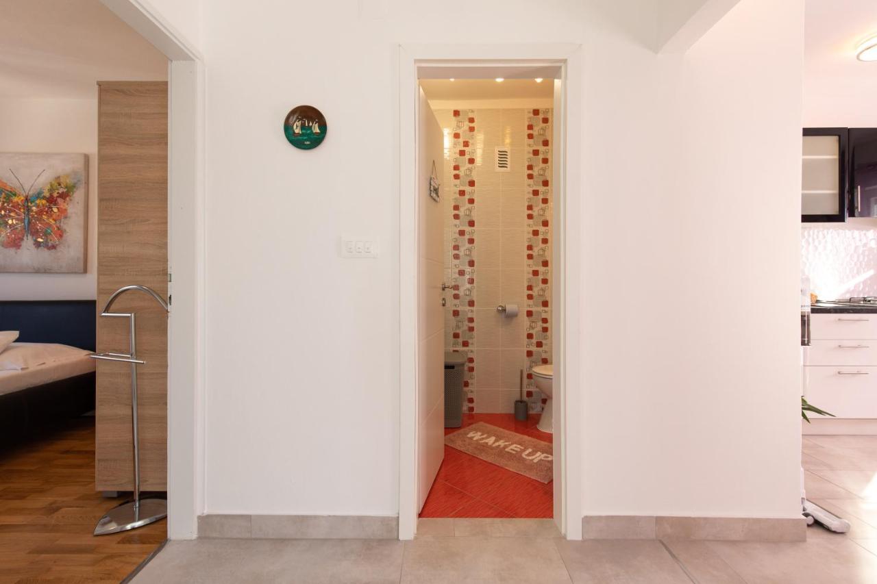 Apartment Marija Крк Екстер'єр фото
